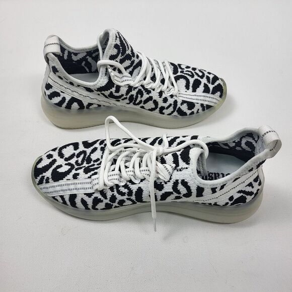 Brash  Leopard Print Lace‎ up Tennis Shoe  Women's Size 8 Sneakers  White  Black - Picture 3 of 8